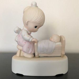 1980 Jonathan & David musical figurine